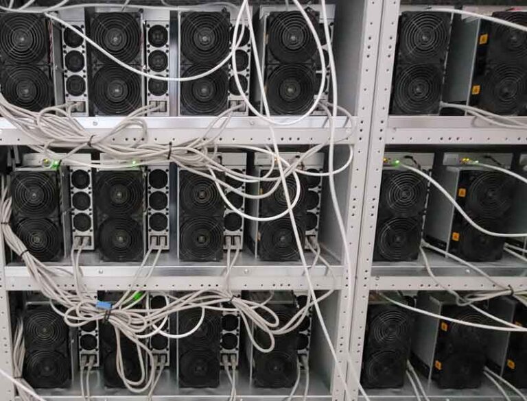 miners cabled and installad in our facility in Norway ready to hash and hosted.
